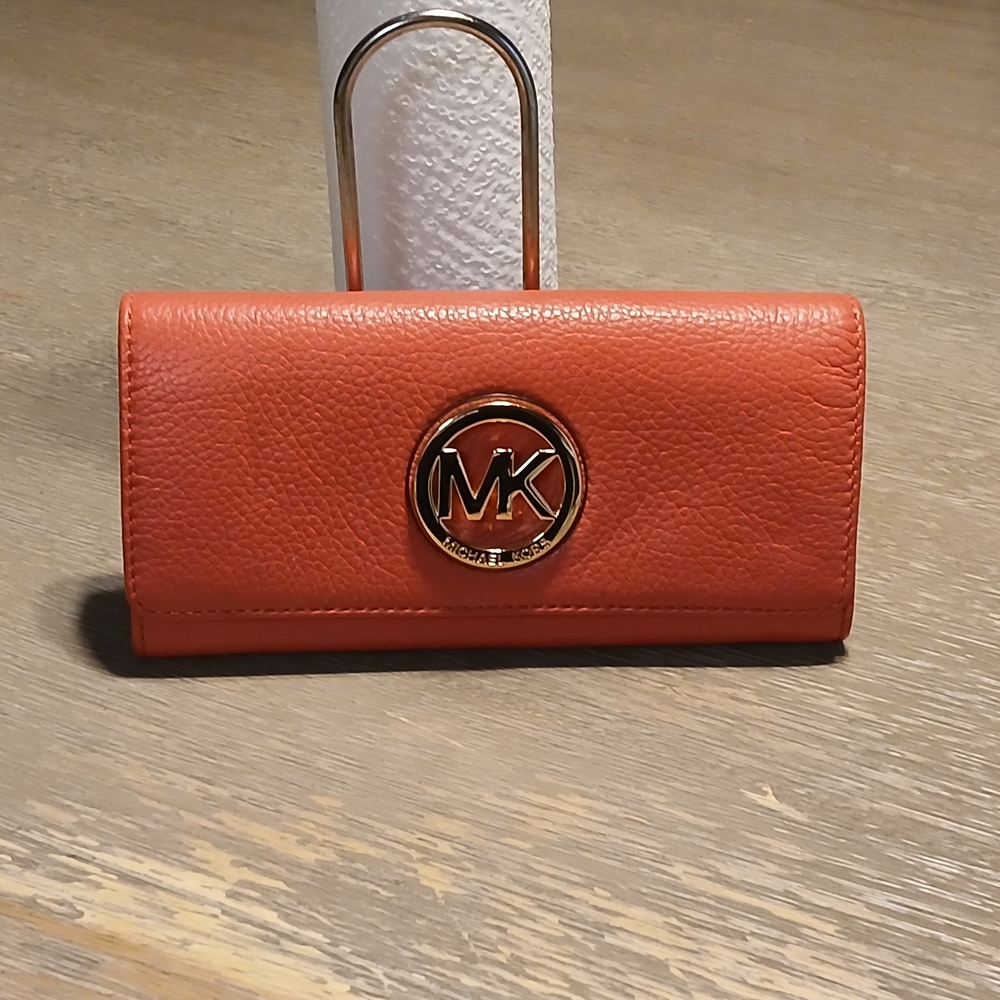 Michael Kors Coral Leather Continental Wallet with MK Logo